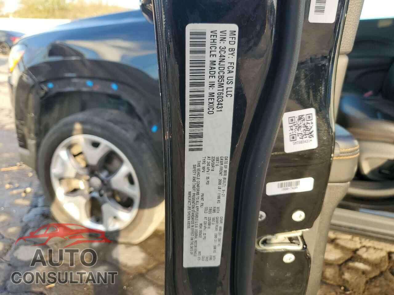 JEEP COMPASS 2021 - 3C4NJDCB5MT603431