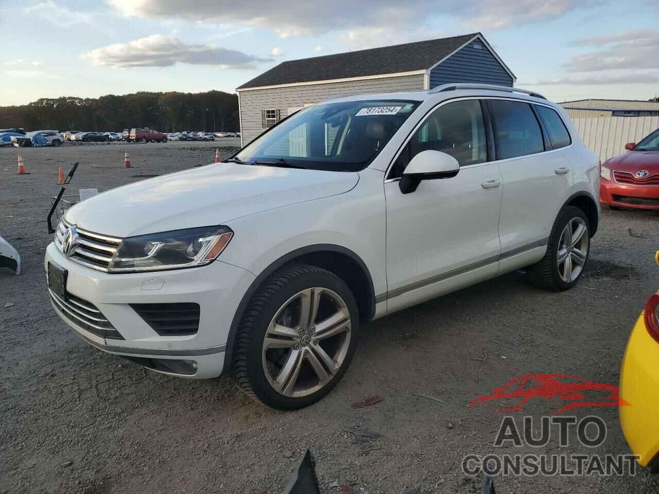 VOLKSWAGEN TOUAREG 2017 - WVGGF7BP6HD004649