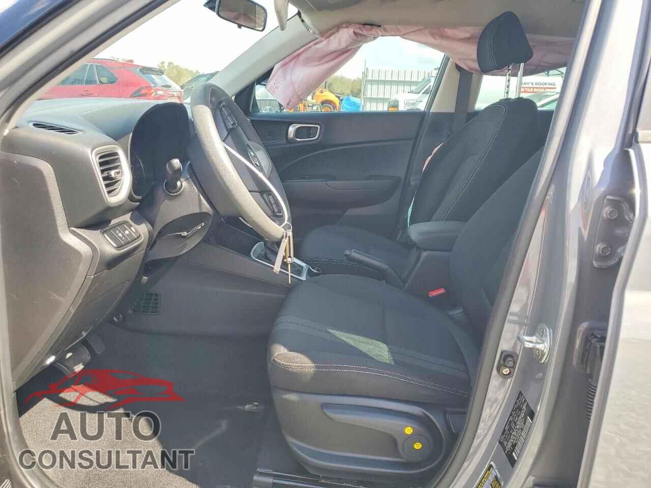 HYUNDAI VENUE 2020 - KMHRC8A34LU020024