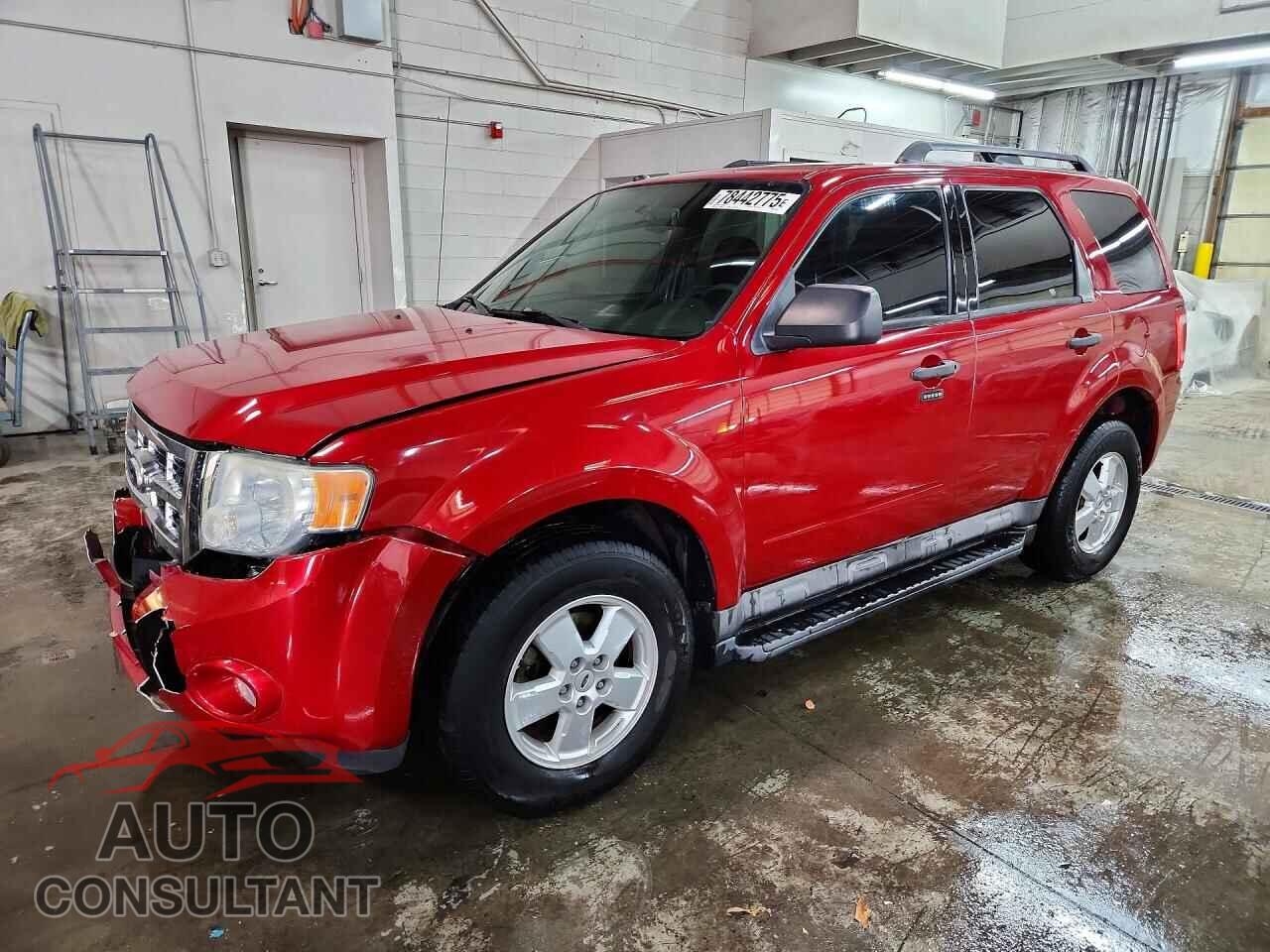 FORD ESCAPE 2010 - 1FMCU9DG8AKC05497