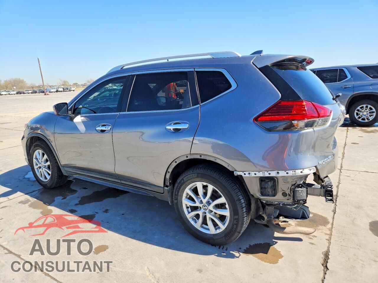 NISSAN ROGUE 2017 - KNMAT2MT8HP511194