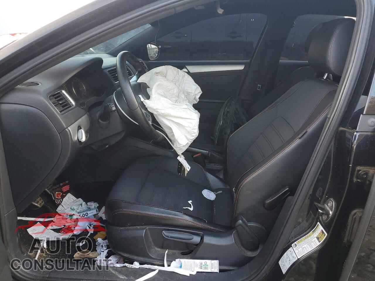 VOLKSWAGEN JETTA 2012 - 3VW5A7AJ5CM357871