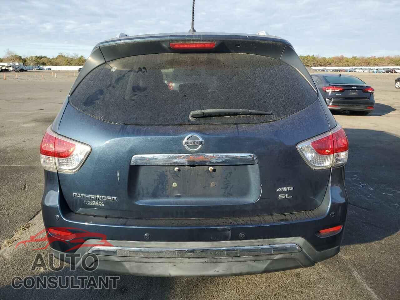 NISSAN PATHFINDER 2013 - 5N1AR2MM4DC623110