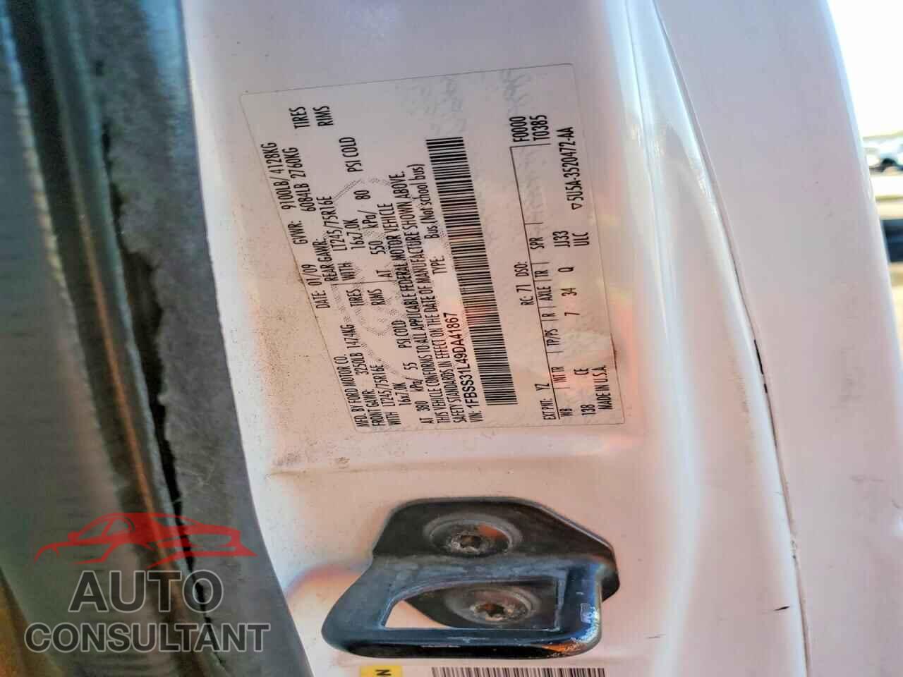 FORD ECONOLINE 2009 - 1FBSS31L49DA41867
