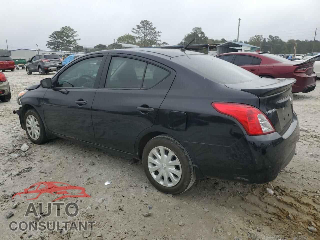 NISSAN VERSA 2017 - 3N1CN7AP2HL888531