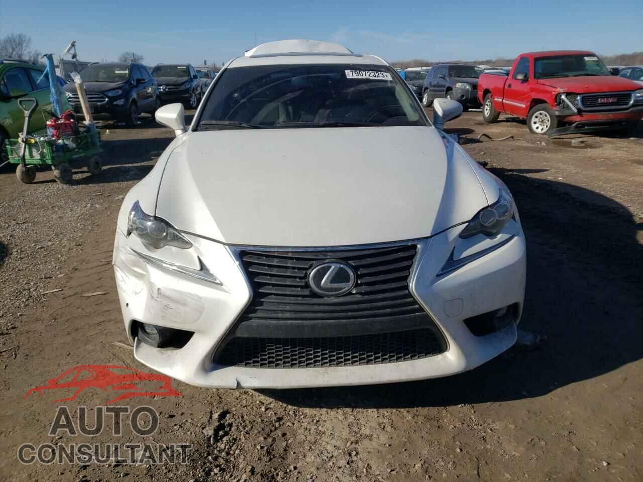 LEXUS IS 2016 - JTHBA1D23G5016843