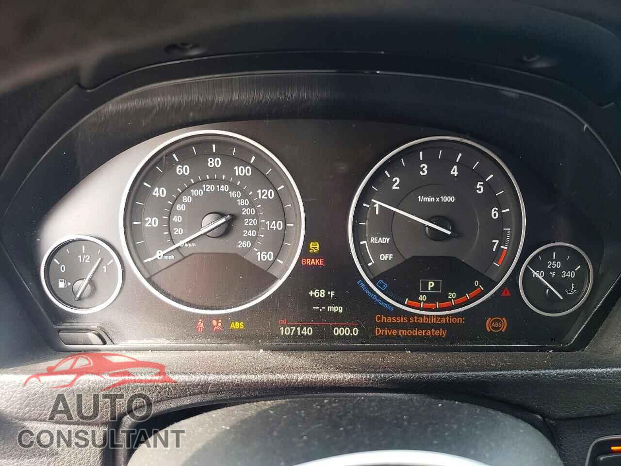 BMW 320 2018 - WBA8E5G52JNU47997