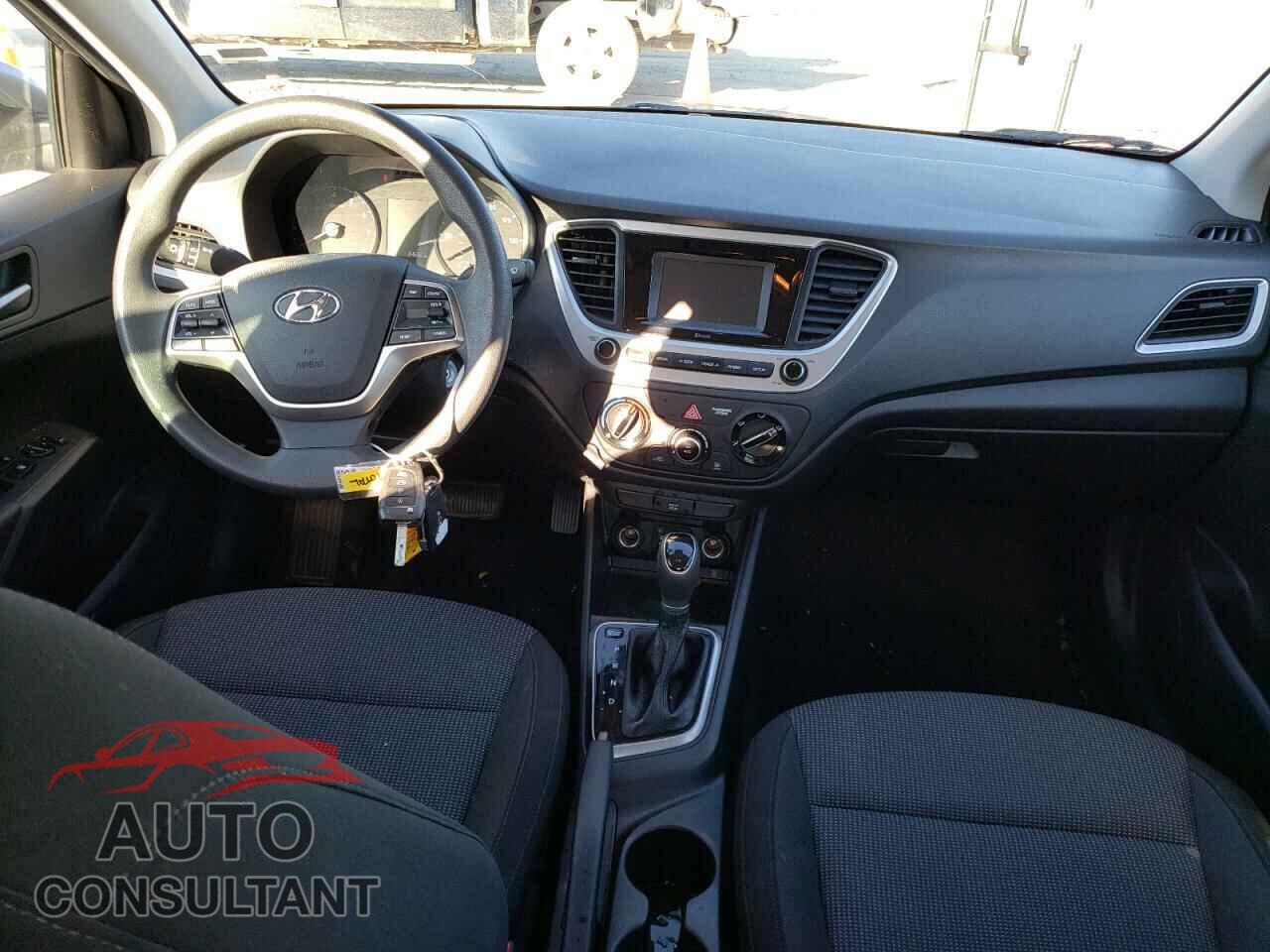 HYUNDAI ACCENT 2021 - 3KPC24A65ME151012