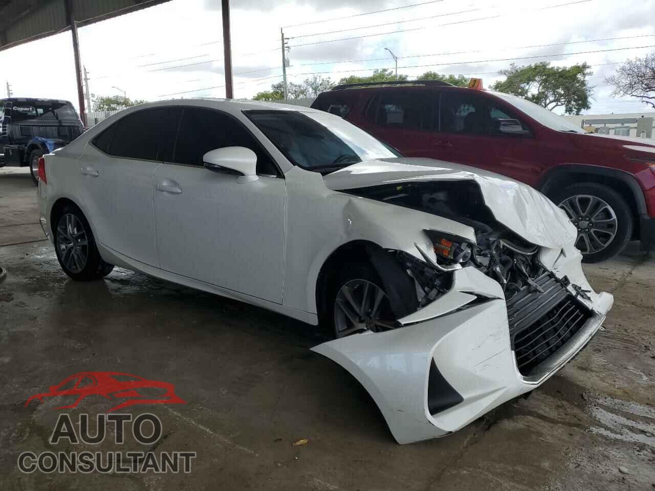 LEXUS IS 2020 - JTHAA1D21L5105655