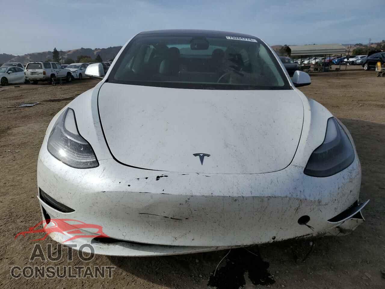 TESLA MODEL 3 2021 - 5YJ3E1EA4MF908237