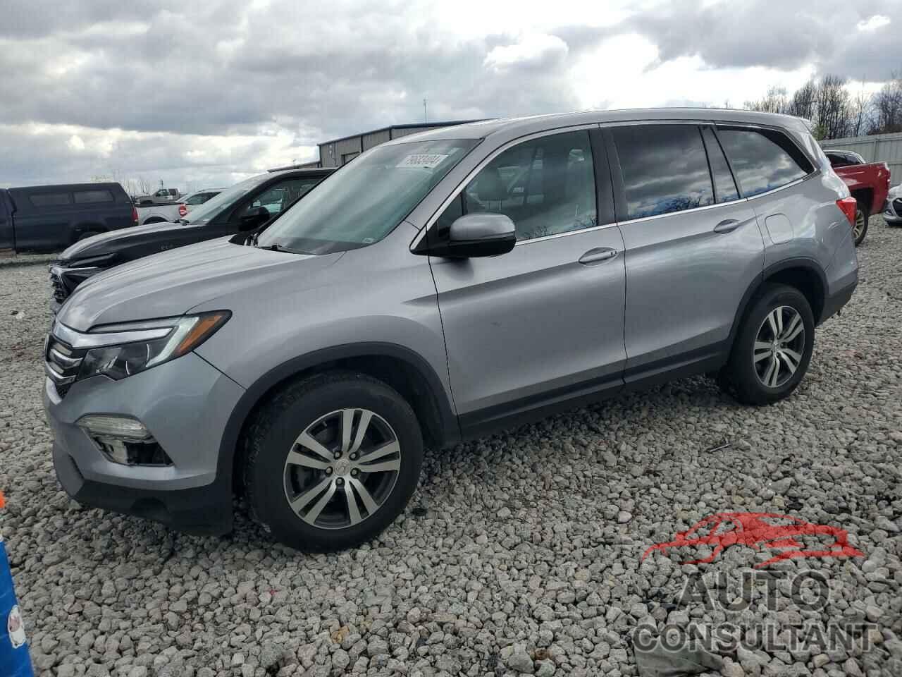 HONDA PILOT 2017 - 5FNYF6H55HB077822