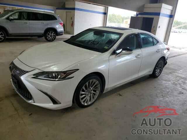 LEXUS ES300 2020 - 58AE21B15LU011718