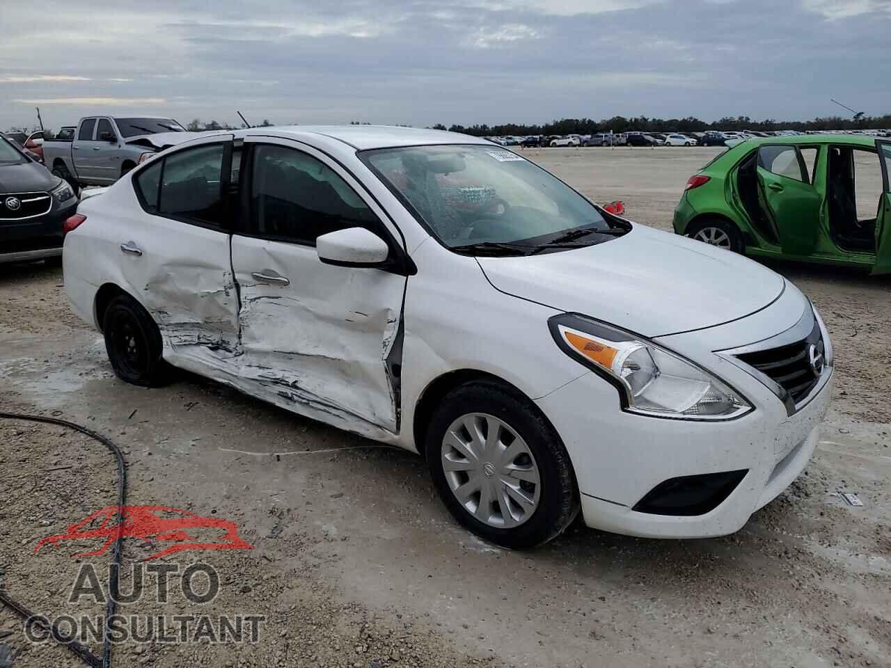 NISSAN VERSA 2019 - 3N1CN7AP3KL872748