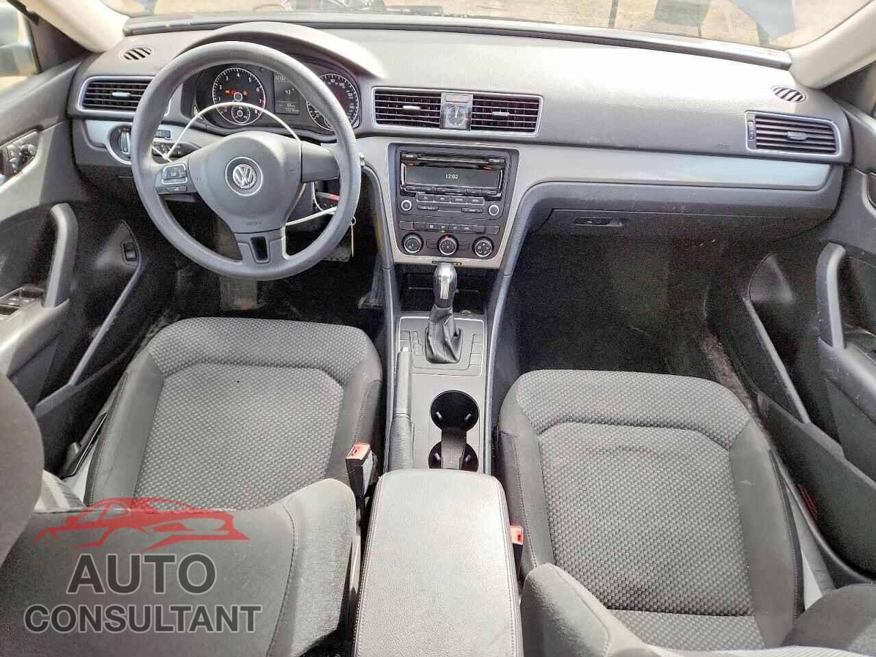 VOLKSWAGEN PASSAT 2014 - 1VWAH7A32EC001720