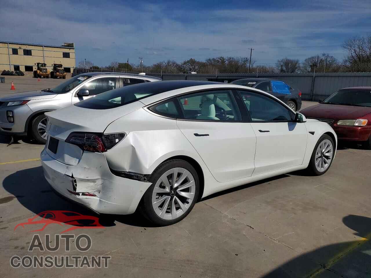 TESLA MODEL 3 2022 - 5YJ3E1EA8NF155006