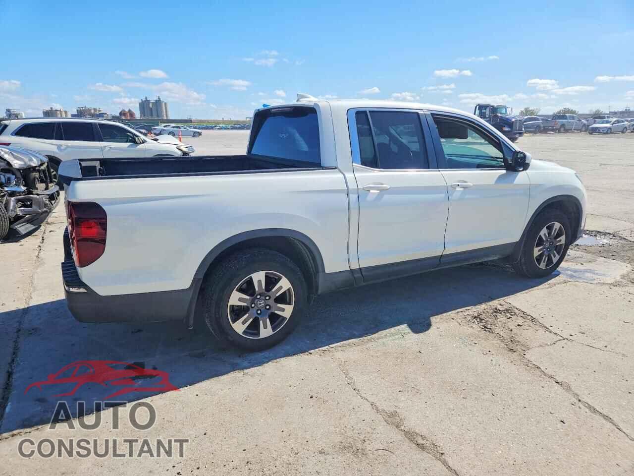 HONDA RIDGELINE 2017 - 5FPYK2F56HB005624