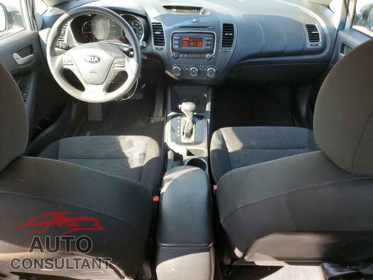 KIA FORTE 2017 - 3KPFK4A77HE037489