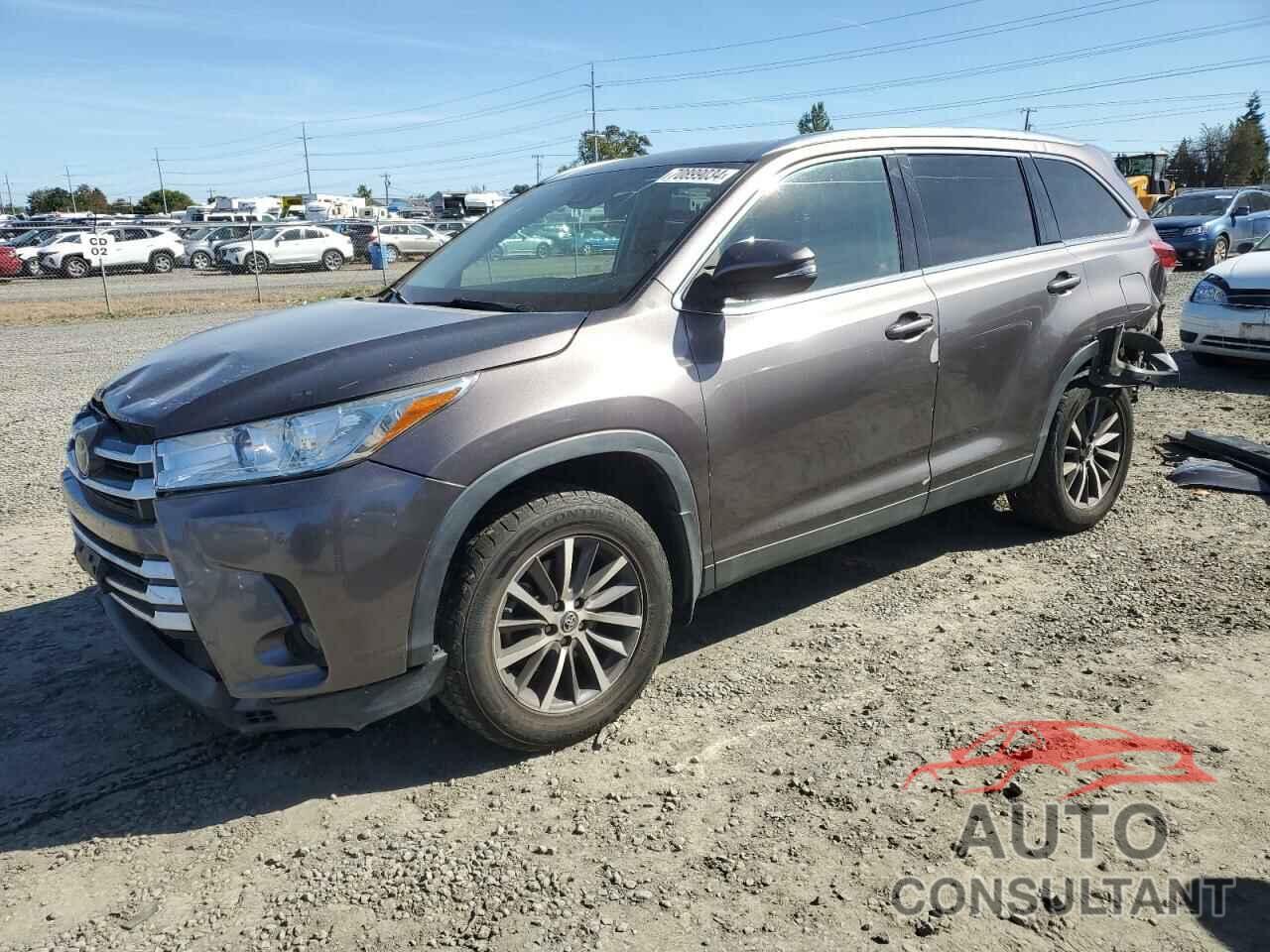 TOYOTA HIGHLANDER 2019 - 5TDJZRFH9KS573104