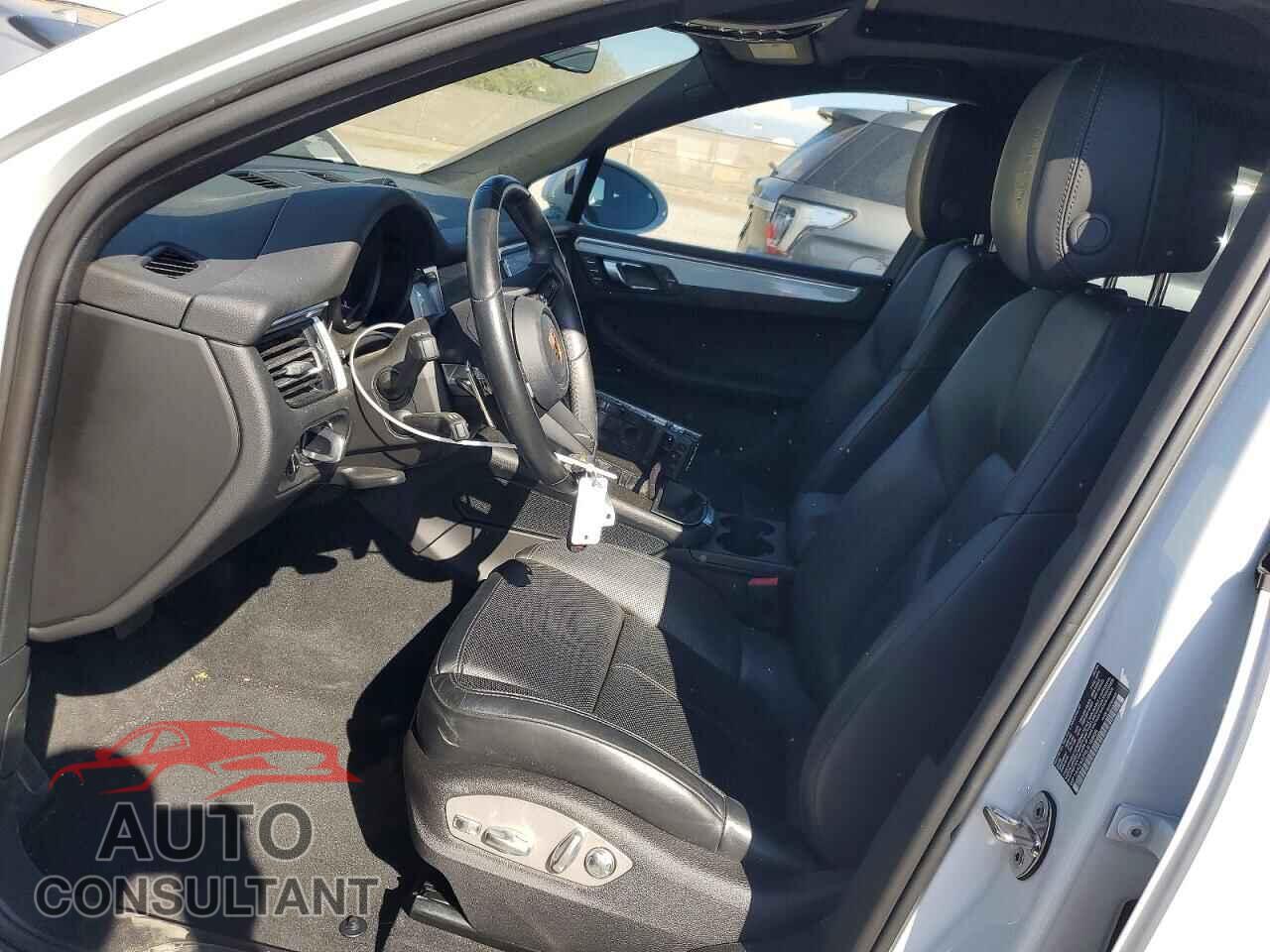 PORSCHE MACAN 2024 - WP1AA2A52RLB18505