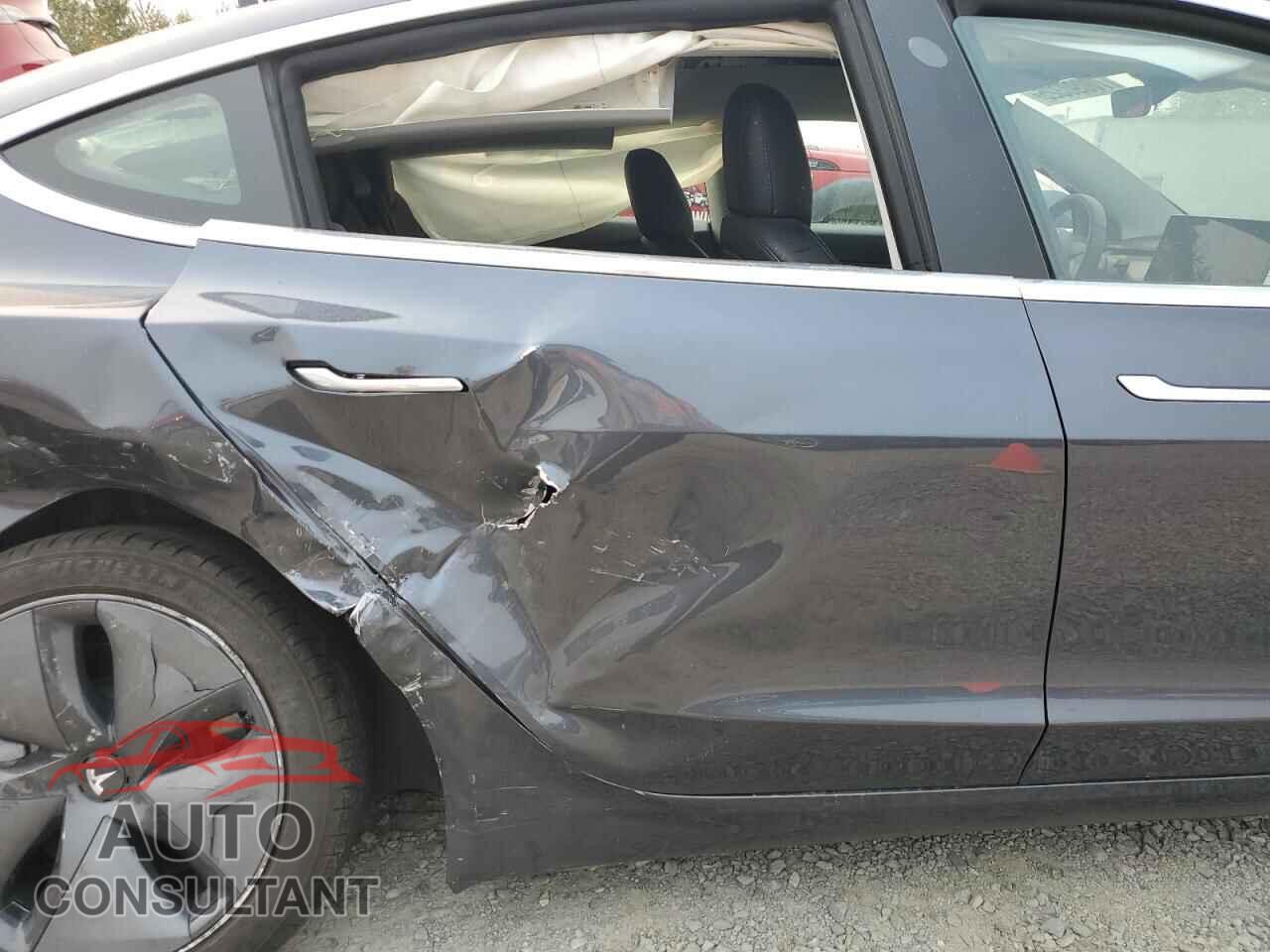 TESLA MODEL 3 2020 - 5YJ3E1EA2LF611532