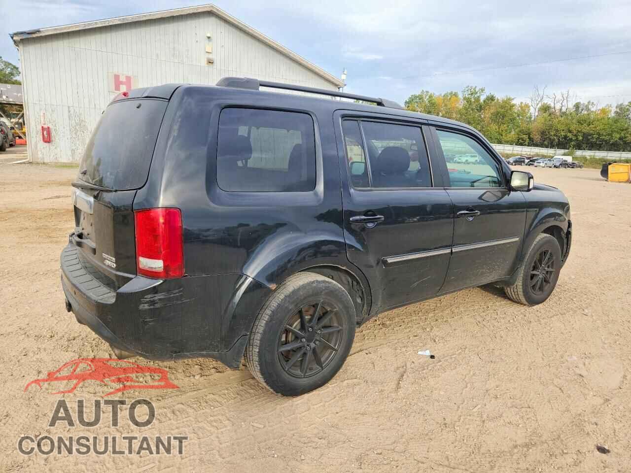 HONDA PILOT 2013 - 5FNYF4H94DB035448