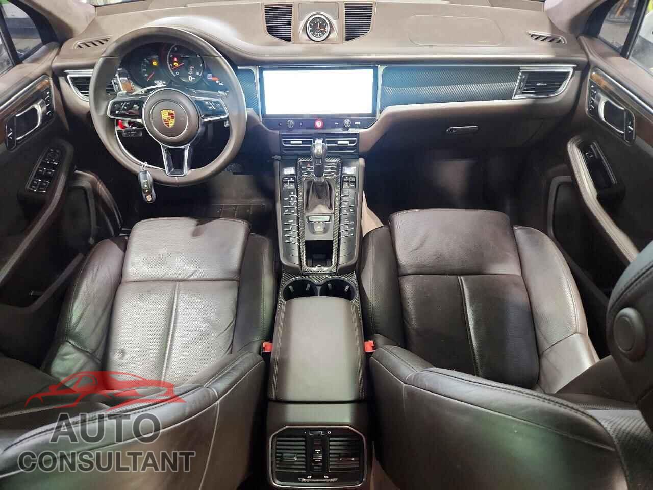 PORSCHE MACAN 2015 - WP1AF2A59FLB91366