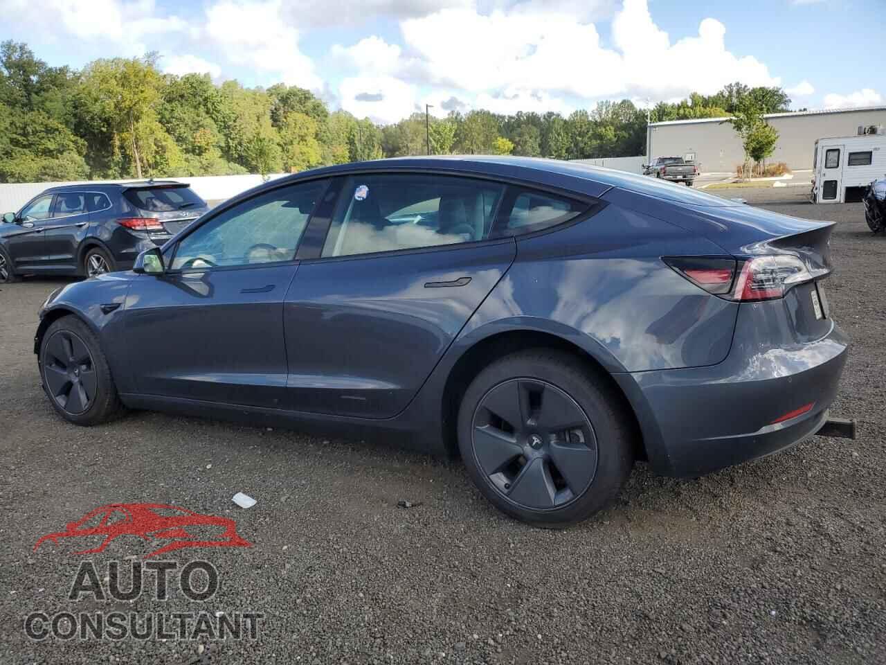 TESLA MODEL 3 2022 - 5YJ3E1EA4NF207909