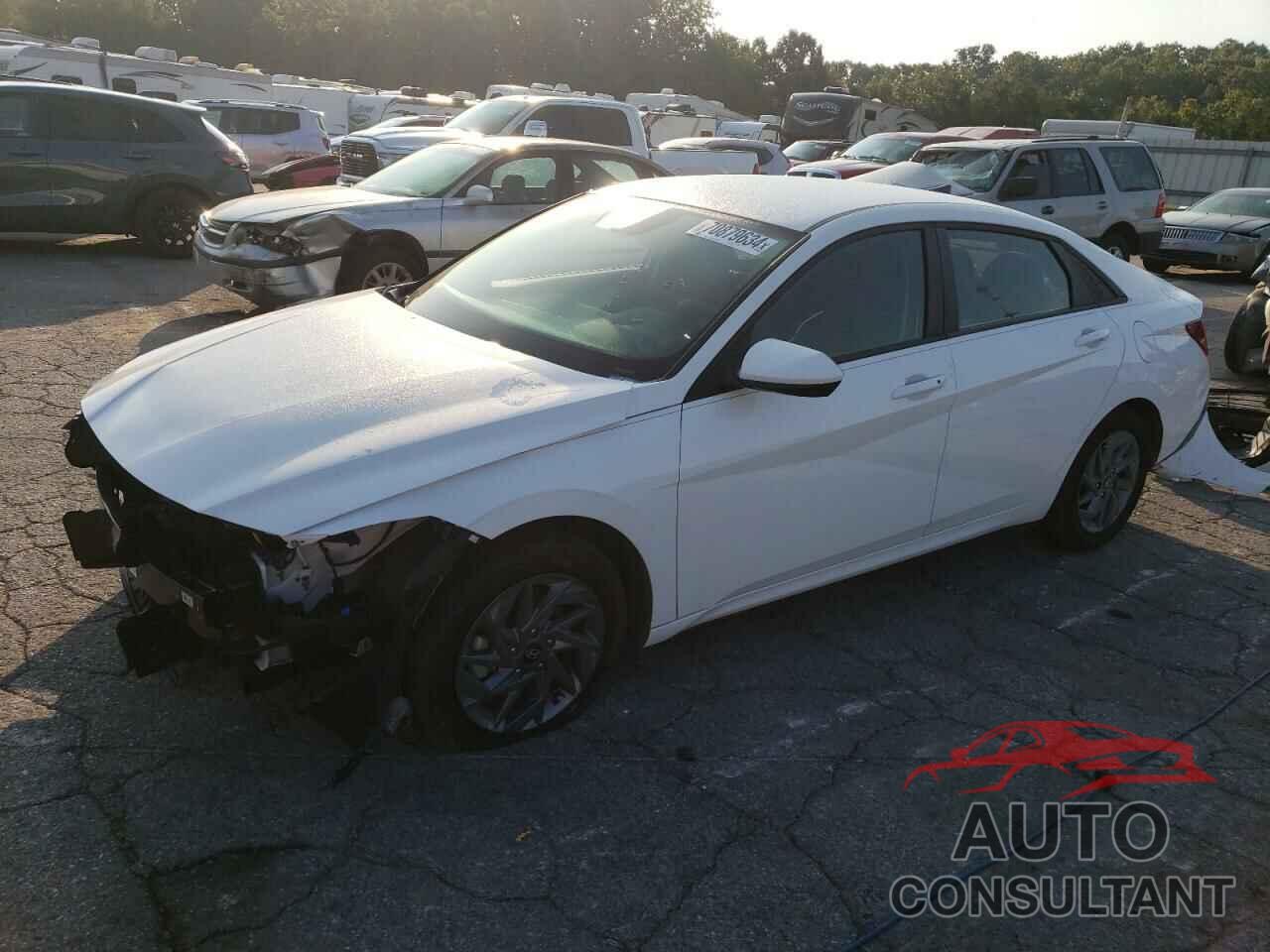 HYUNDAI ELANTRA 2024 - KMHLM4DG6RU758572