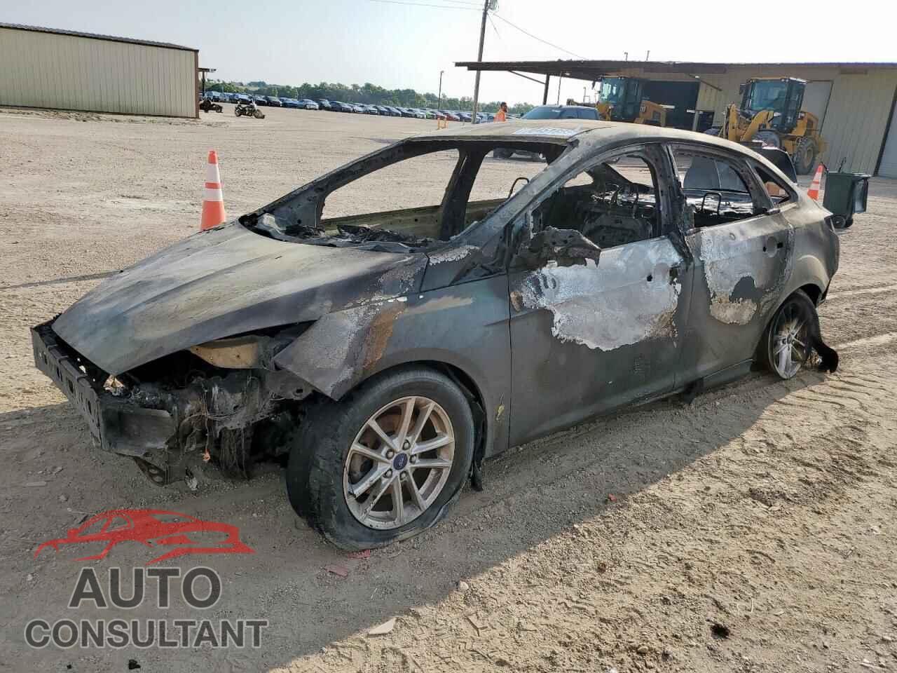 FORD FOCUS 2016 - 1FADP3F23GL255277