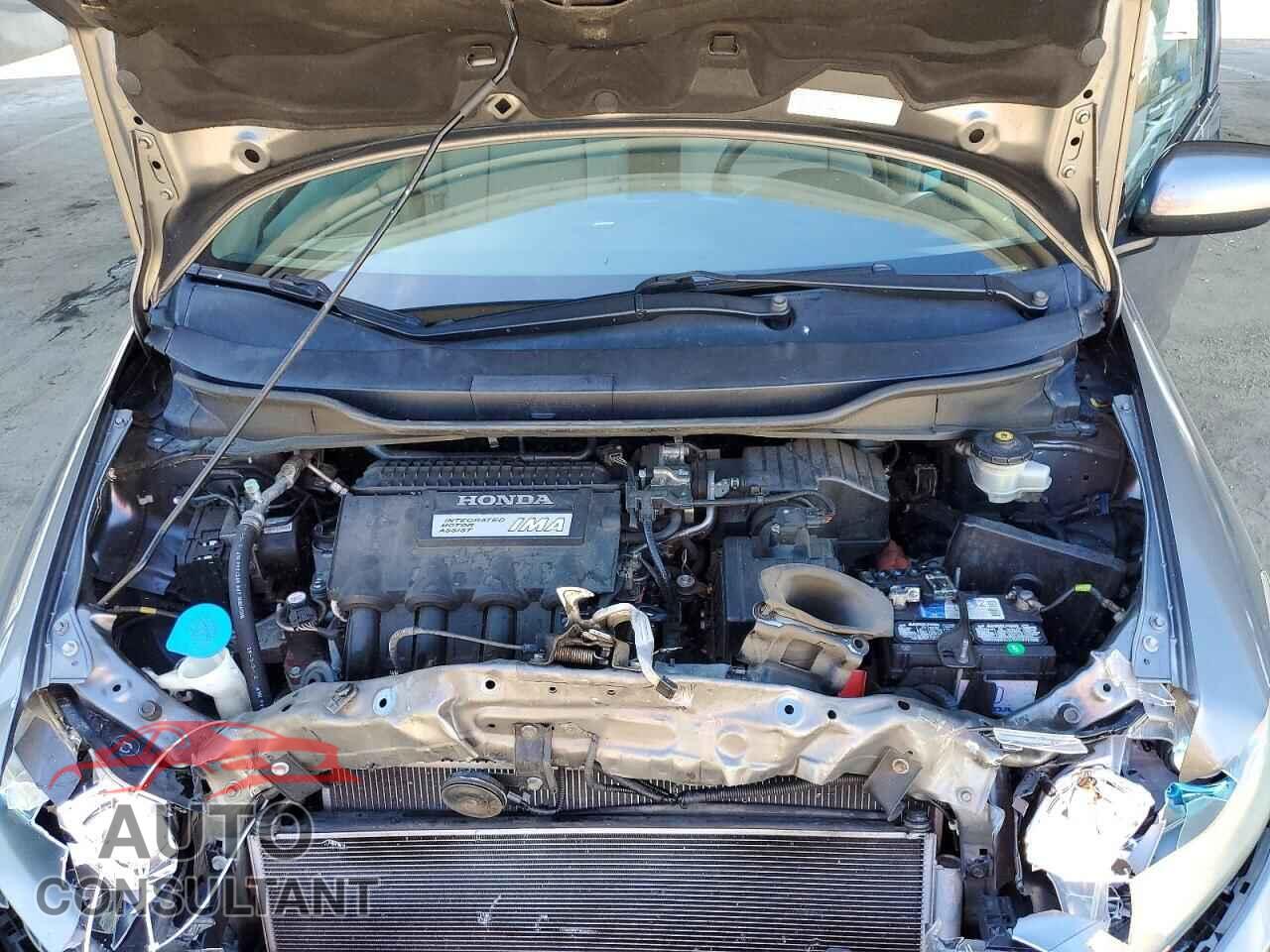 HONDA INSIGHT 2010 - JHMZE2H57AS007715