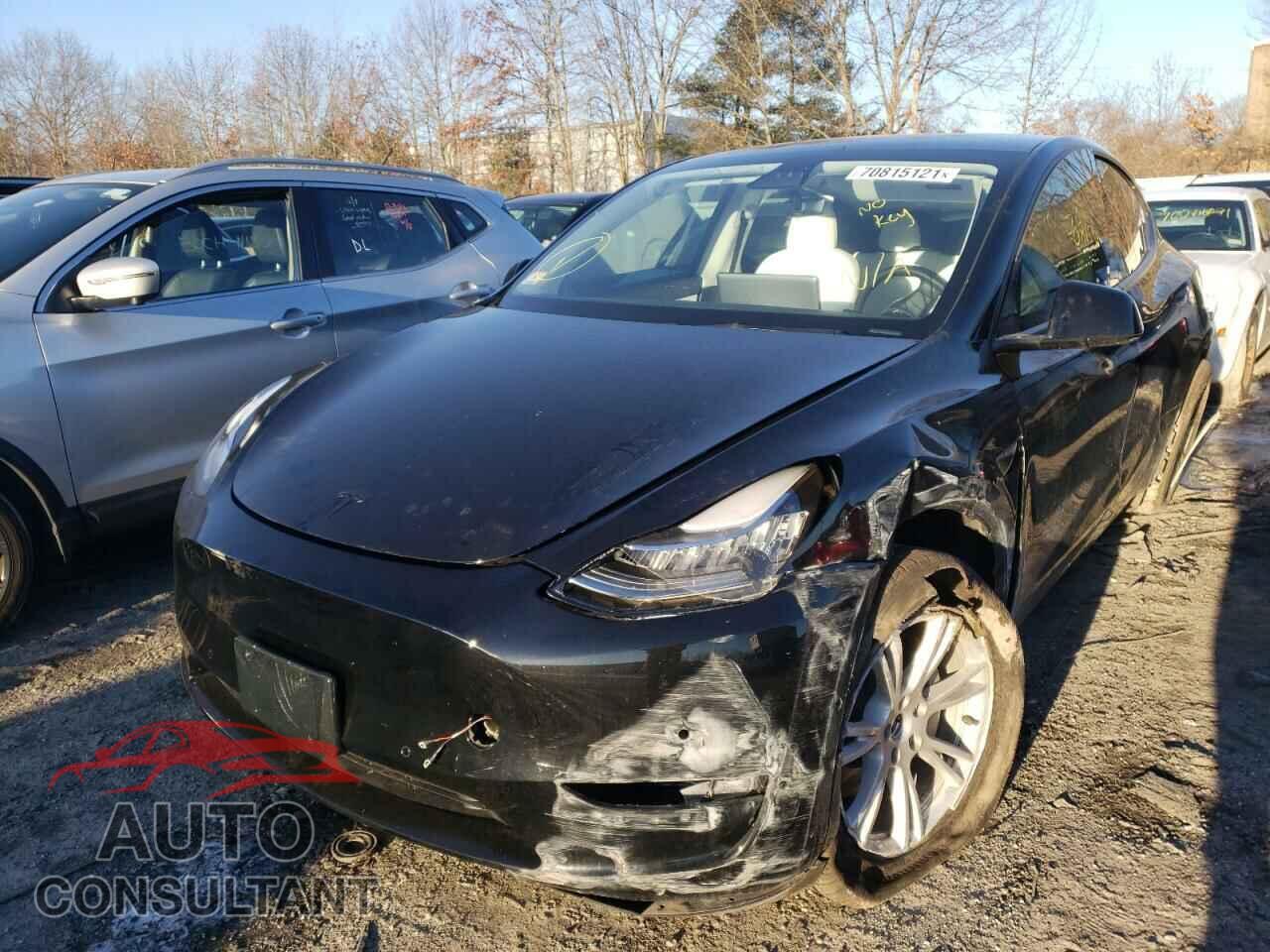 TESLA MODEL Y 2021 - 5YJYGDEE4MF186787