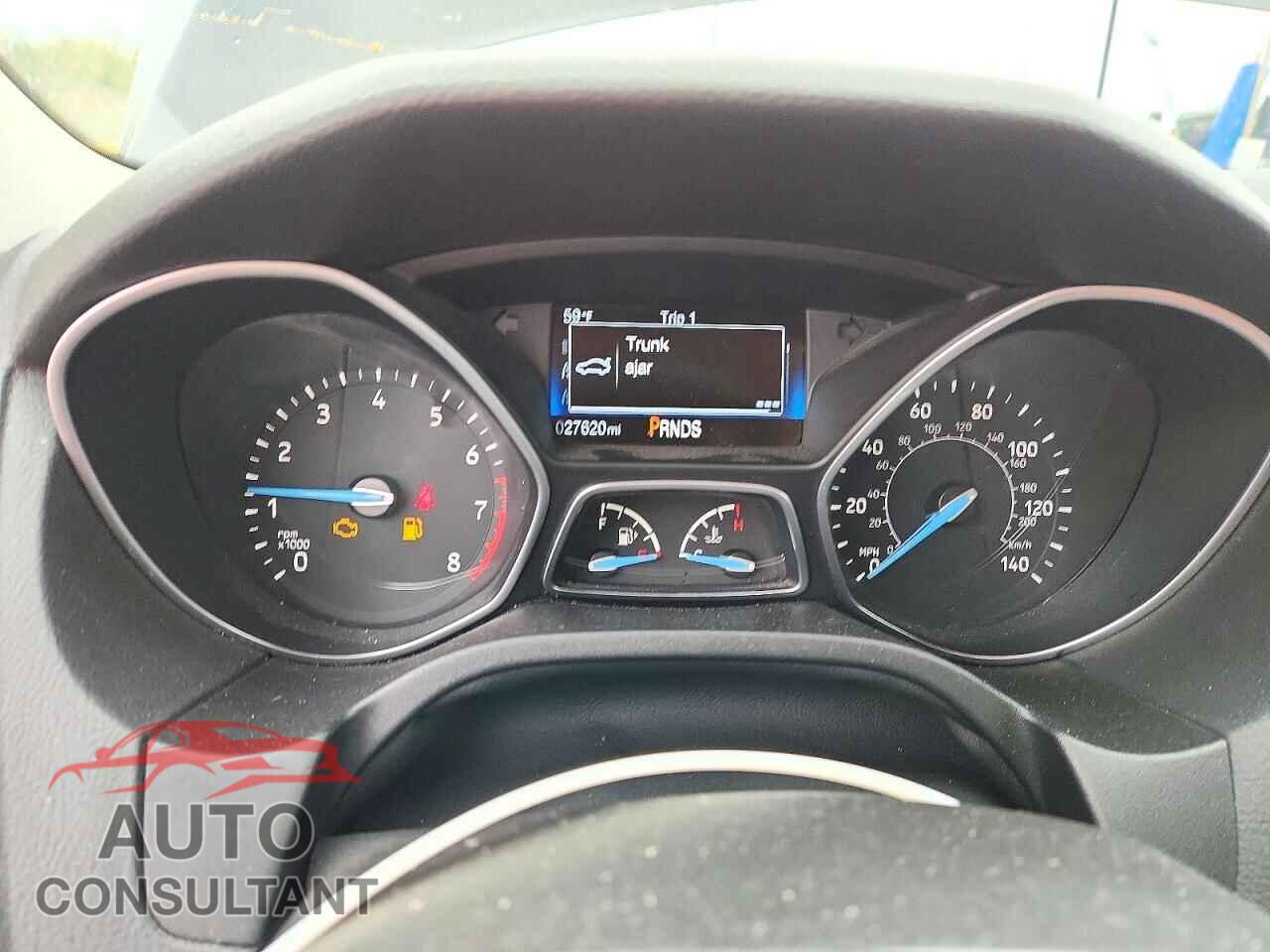 FORD FOCUS 2015 - 1FADP3N24FL323179