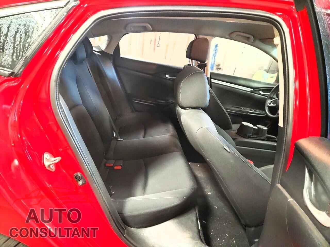 HONDA CIVIC 2017 - 2HGFC2F52HH575029