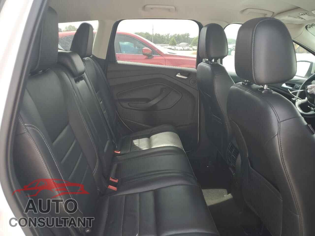 FORD ESCAPE 2016 - 1FMCU0JX7GUC65784