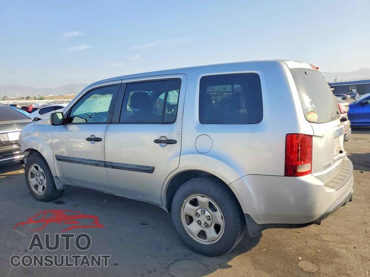 HONDA PILOT 2013 - 5FNYF3H26DB035237