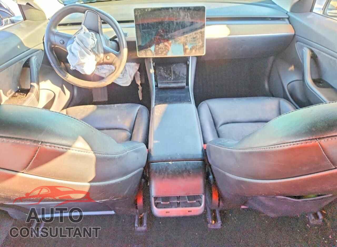 TESLA MODEL 3 2019 - 5YJ3E1EB9KF199052