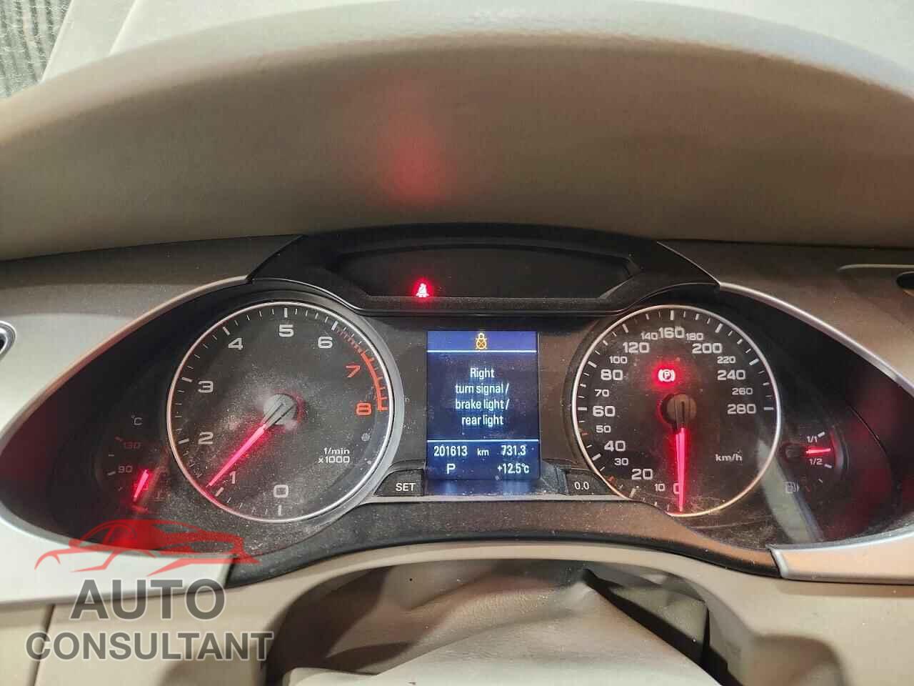 AUDI A4 2009 - WAUVF68K39A154073