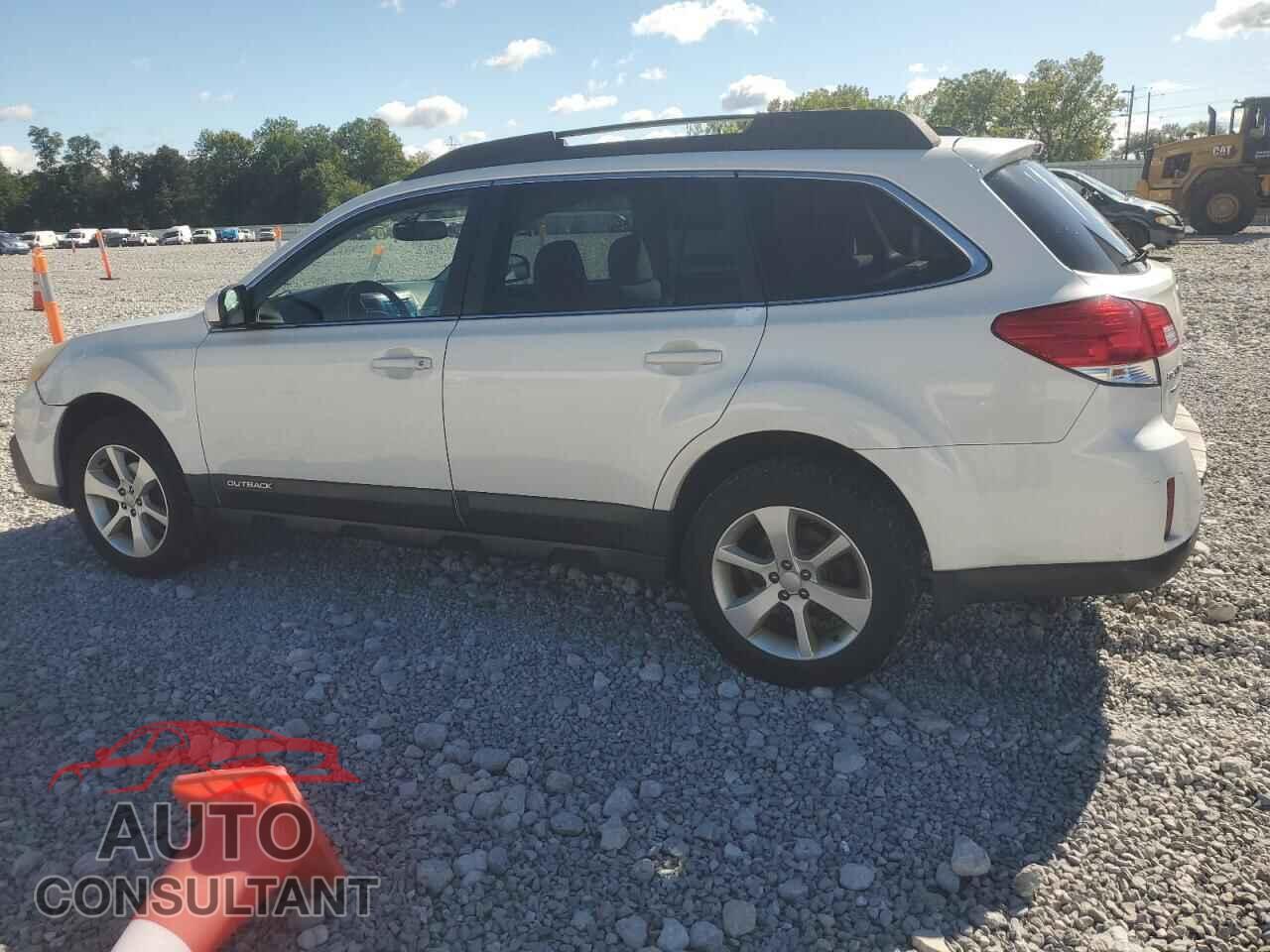 SUBARU OUTBACK 2013 - 4S4BRBGC2D3229404