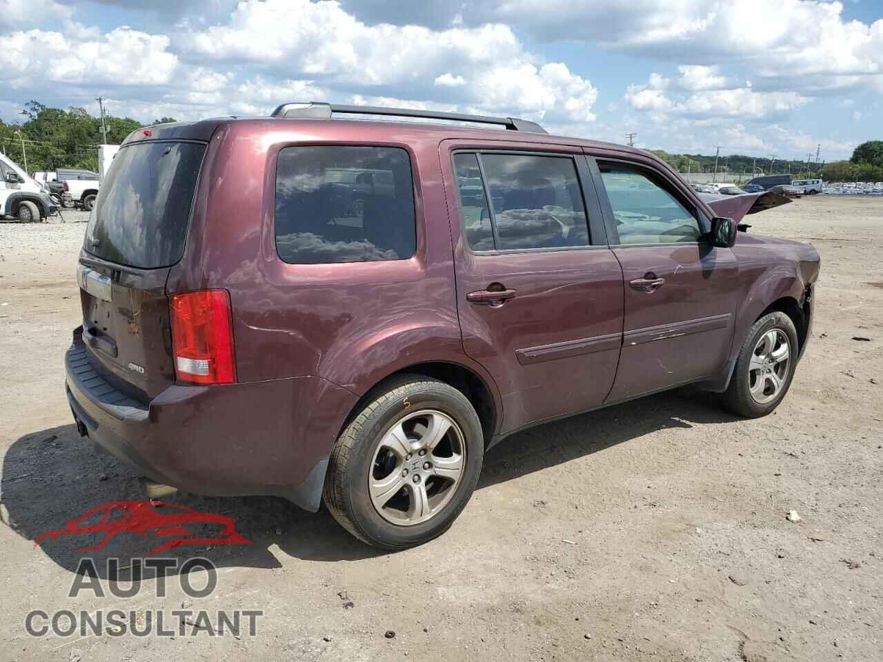 HONDA PILOT 2015 - 5FNYF4H55FB040870