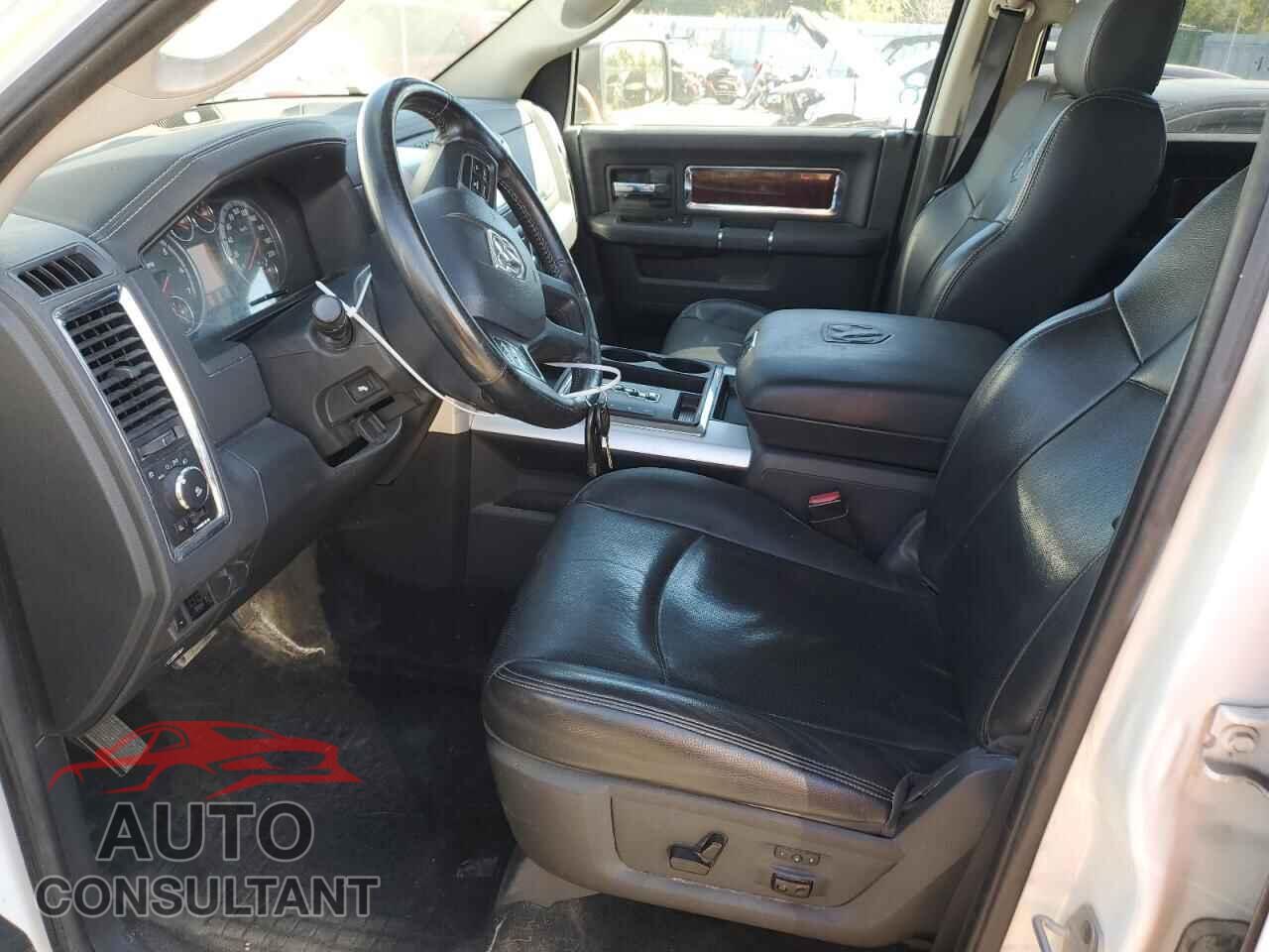 DODGE RAM 1500 2012 - 1C6RD7NT2CS120356