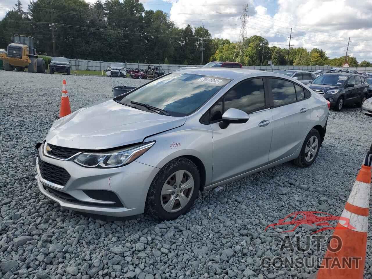 CHEVROLET CRUZE 2018 - 1G1BC5SM9J7206481
