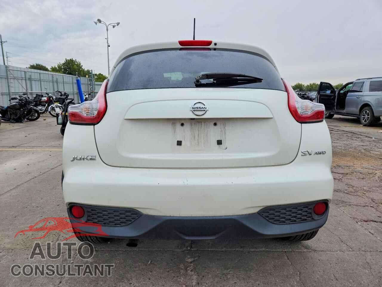 NISSAN JUKE 2015 - JN8AF5MV7FT554539