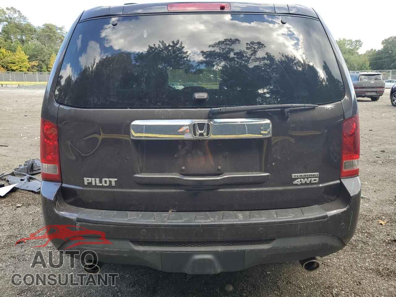 HONDA PILOT 2013 - 5FNYF4H93DB014042