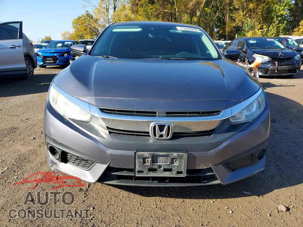 HONDA CIVIC 2017 - 2HGFC2F82HH018938