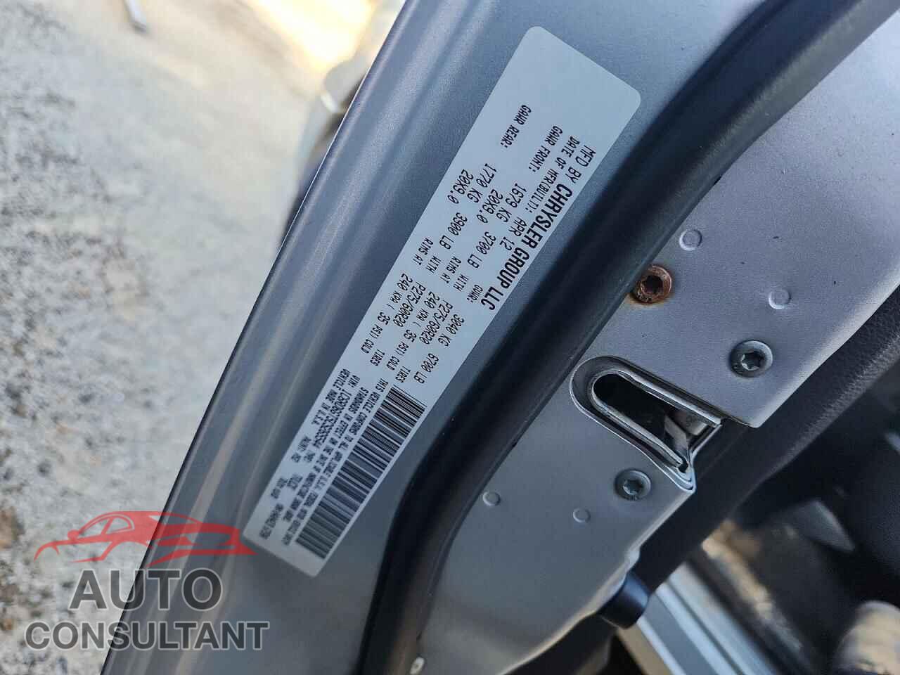 DODGE RAM 1500 2012 - 1C6RD6GT5CS265544