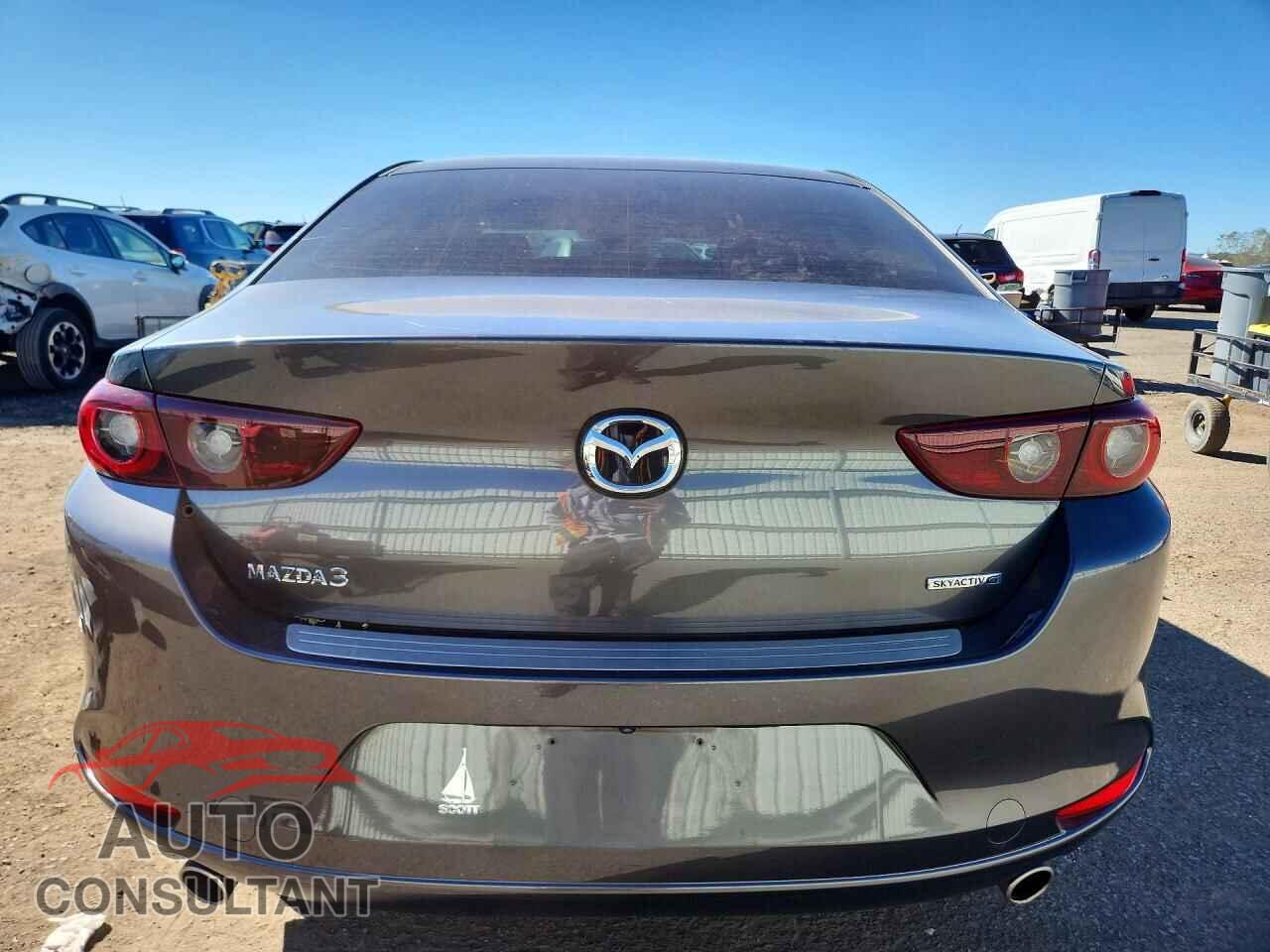 MAZDA 3 2023 - 3MZBPACM0PM376825