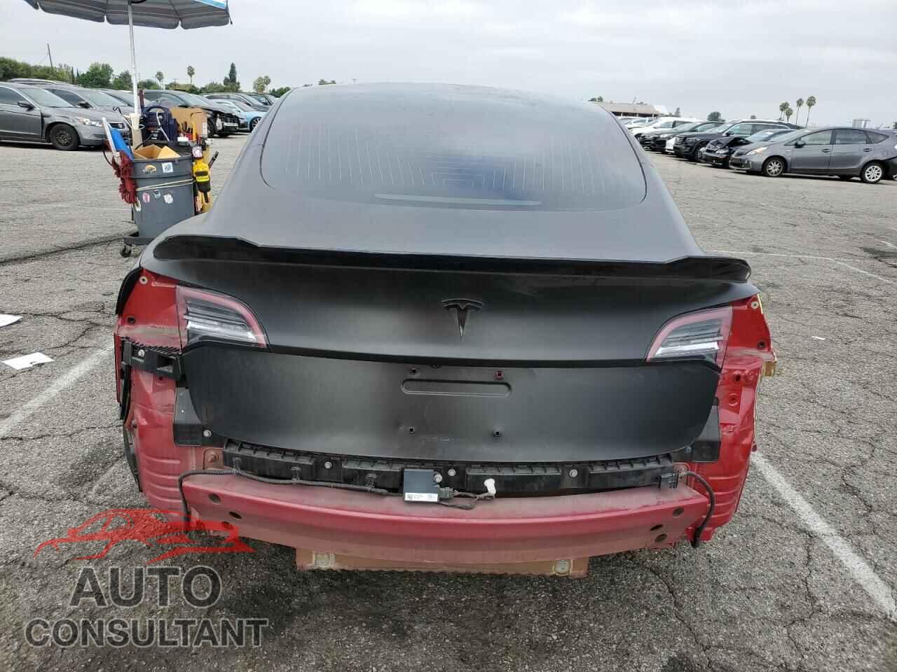 TESLA MODEL 3 2018 - 5YJ3E1EA6JF070398