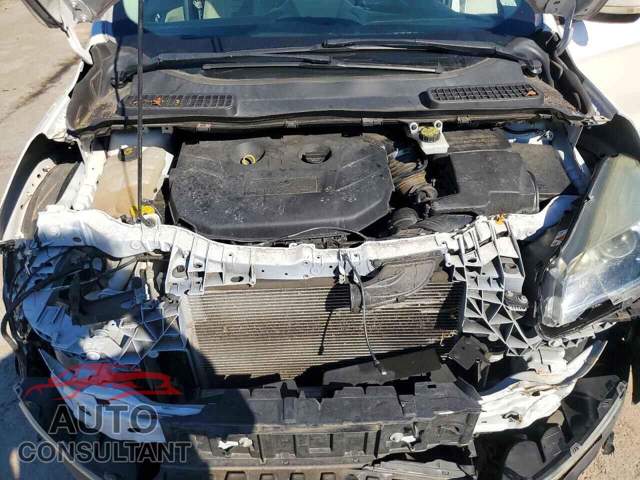 FORD ESCAPE 2014 - 1FMCU0J99EUE34184