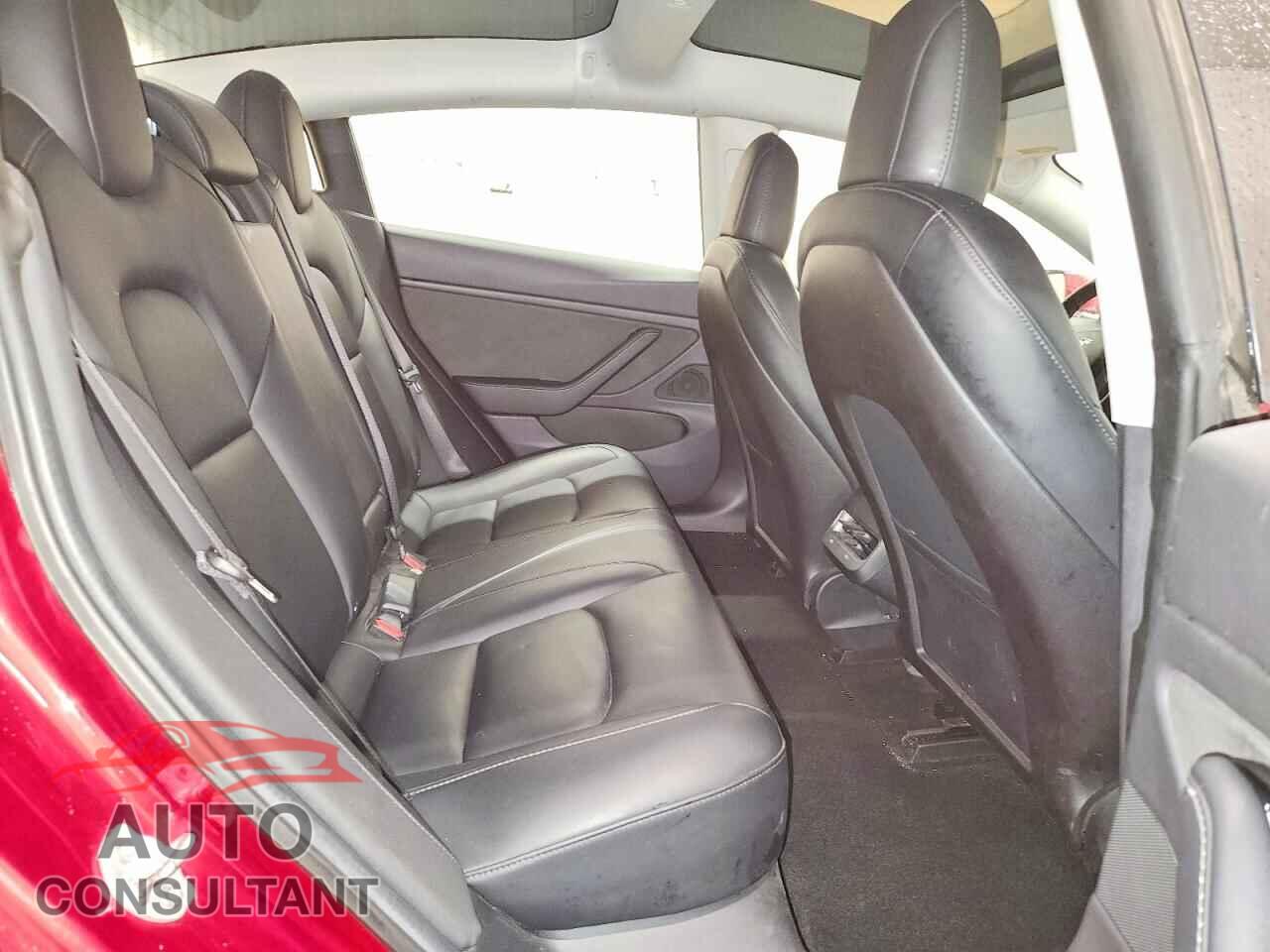 TESLA MODEL 3 2019 - 5YJ3E1EBXKF473066