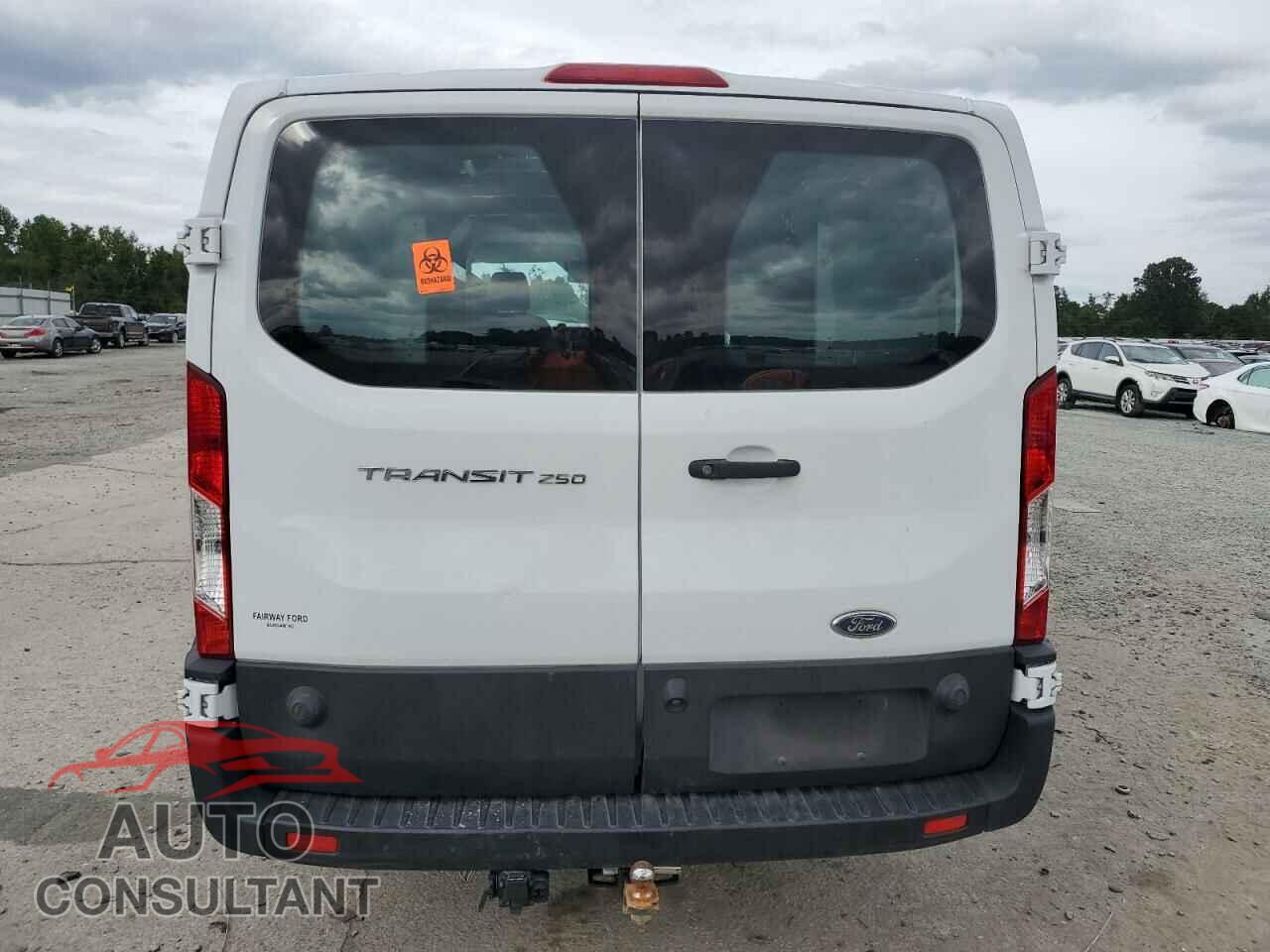 FORD TRANSIT 2020 - 1FTBR1Y88LKB60893